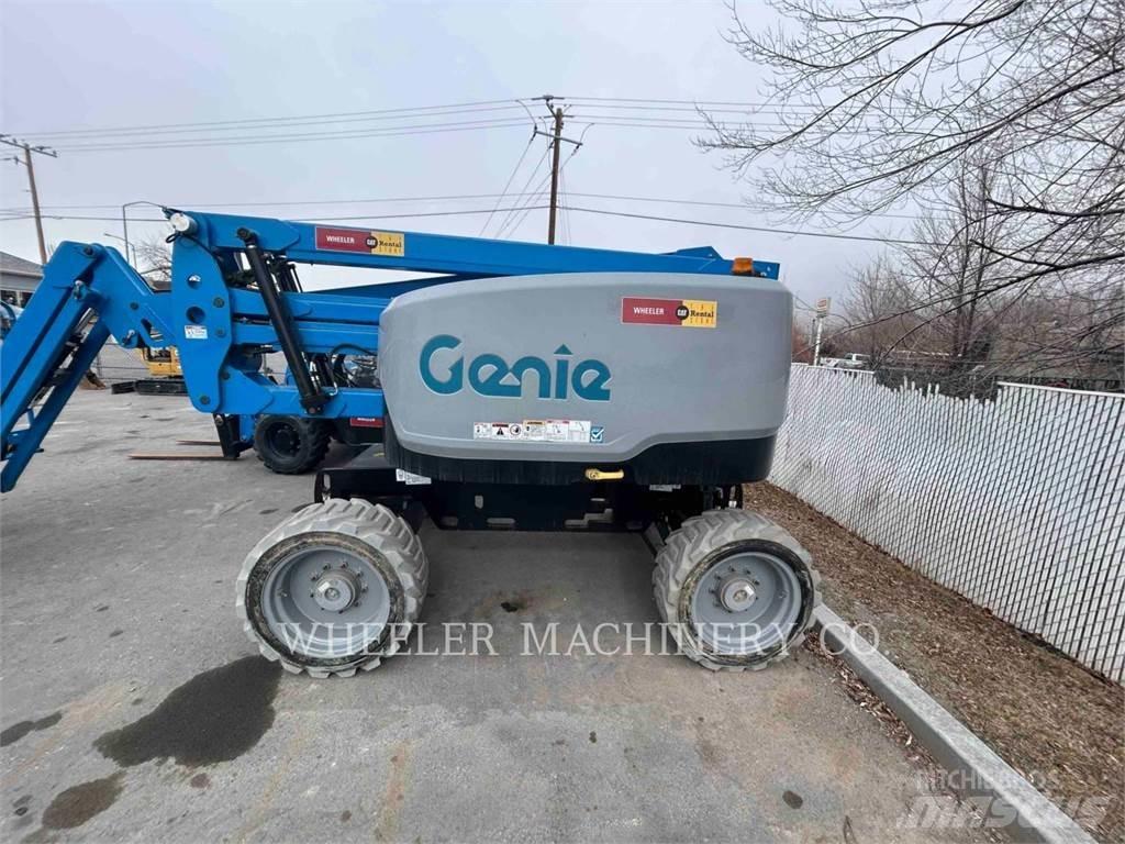 Genie GS4390 RT Scheren-Arbeitsbühnen
