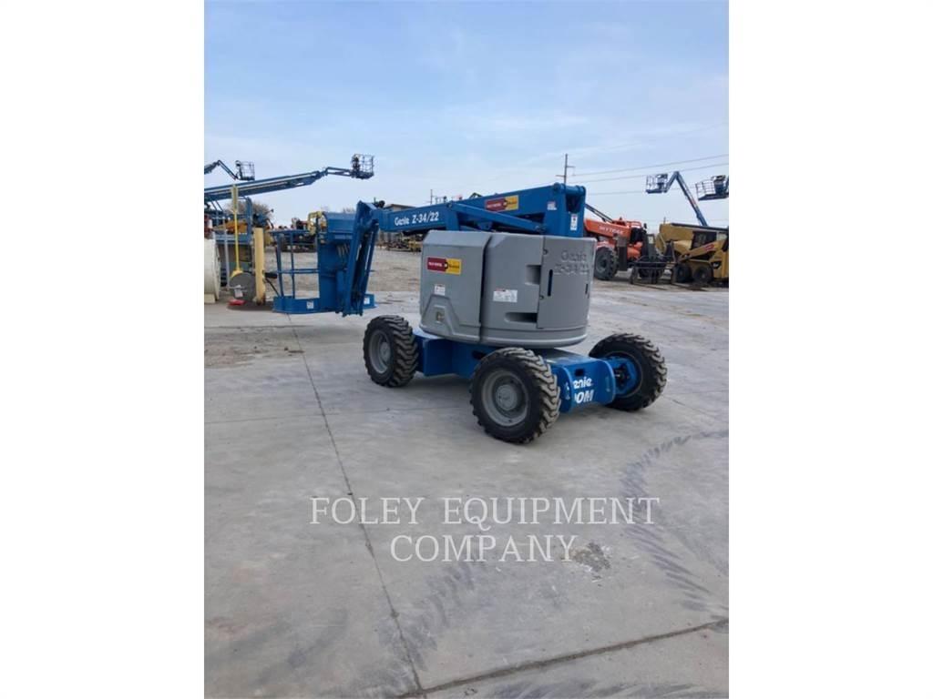 Genie Z34/22G4 Gelenkteleskoparbeitsbühnen