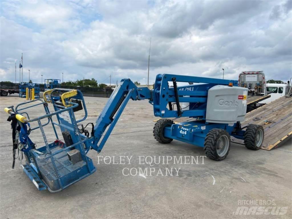 Genie Z45/25JG4 Gelenkteleskoparbeitsbühnen