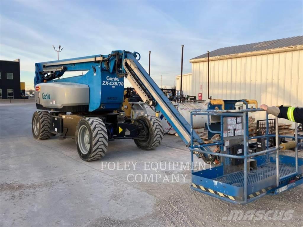Genie ZX13570D4W Gelenkteleskoparbeitsbühnen