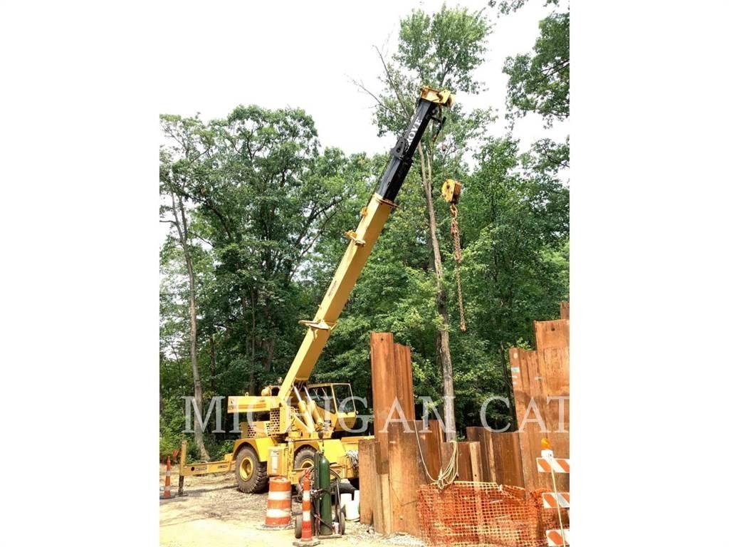 Grove RT528 All-Terrain-Krane