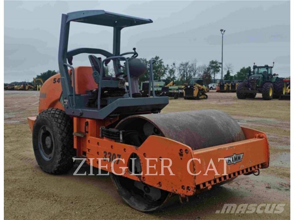 Hamm 3307SMOOTH Erdbauwalzen