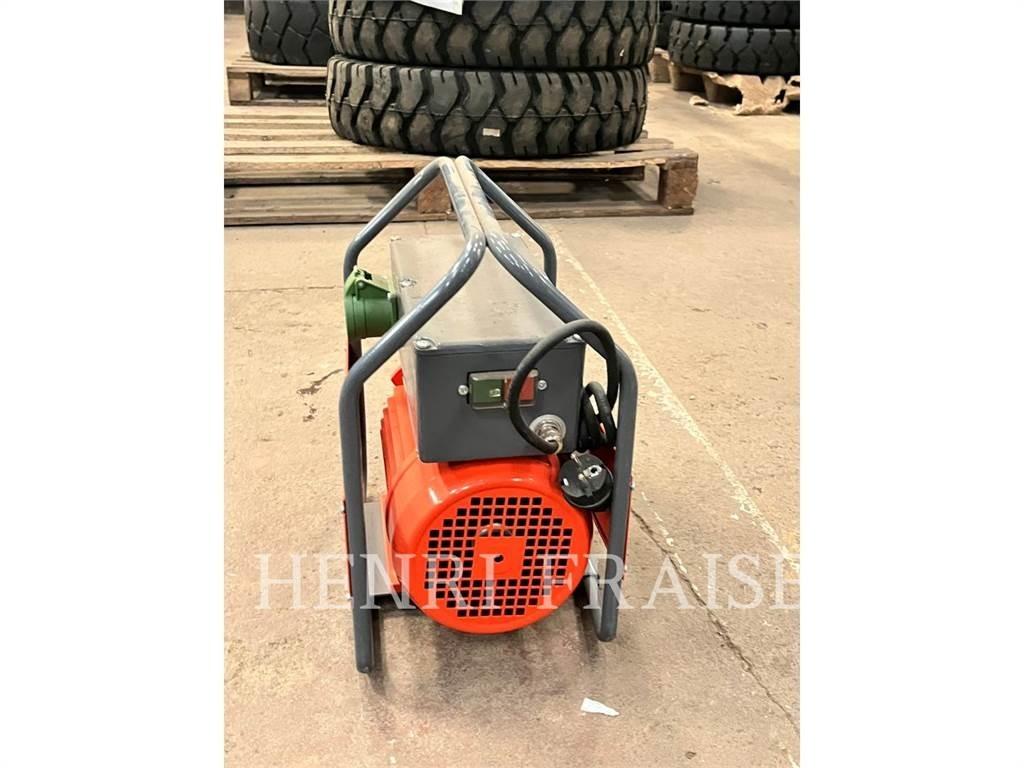 Husqvarna CF11 Sonstige Baumaschinen