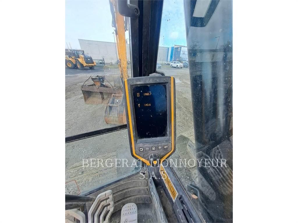 JCB JS180LC Raupenbagger