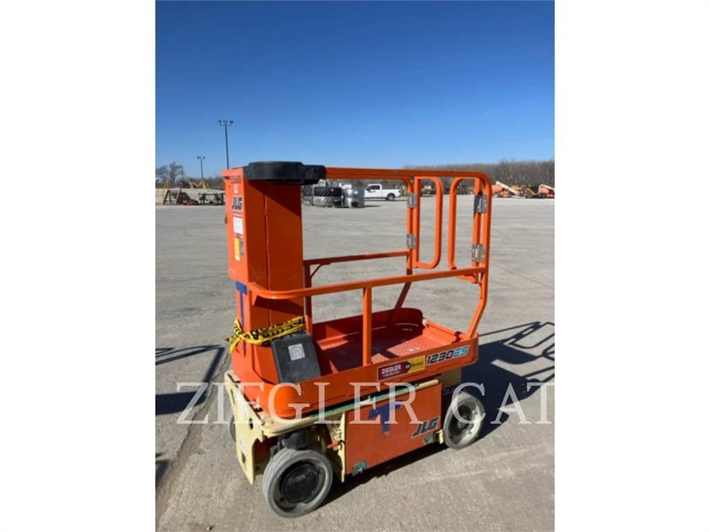 JLG 1230ES Scheren-Arbeitsbühnen