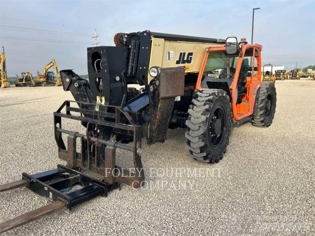JLG 1255O Teleskoplader