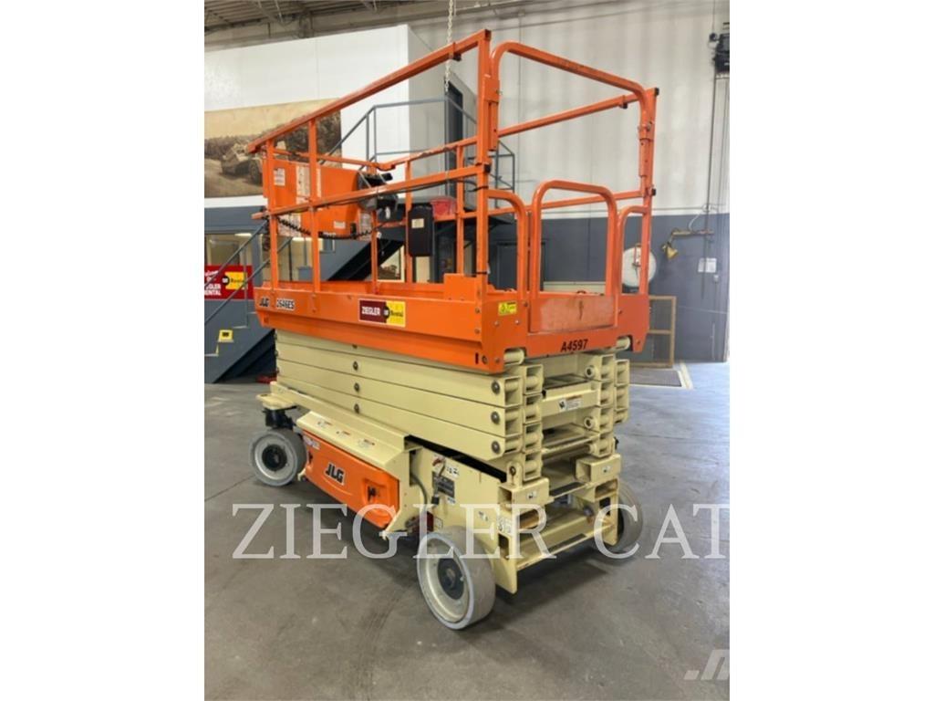 JLG 2646ES Scheren-Arbeitsbühnen