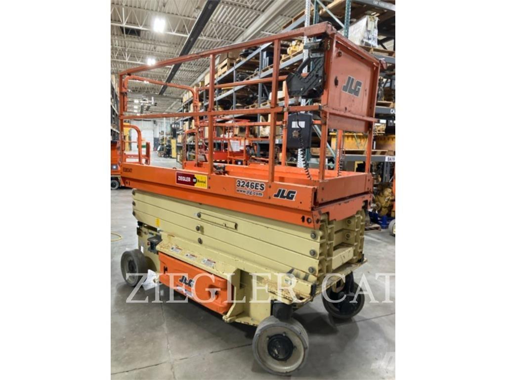 JLG 3246ES Scheren-Arbeitsbühnen
