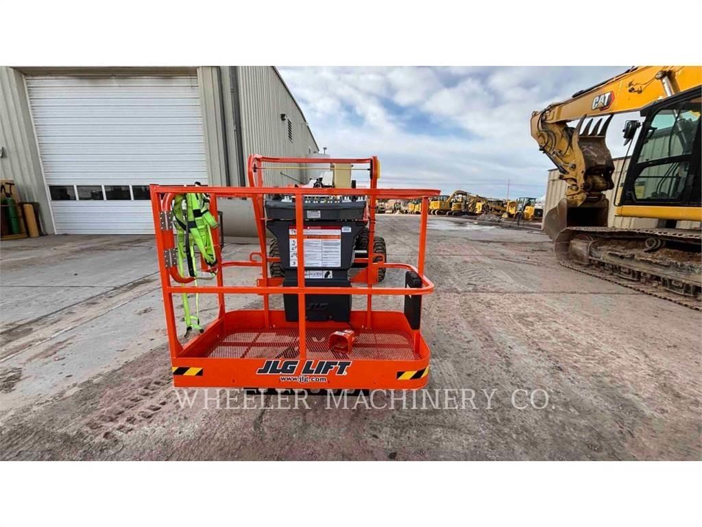 JLG 340AJ Gelenkteleskoparbeitsbühnen