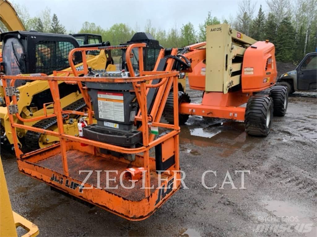 JLG 450AJ Gelenkteleskoparbeitsbühnen