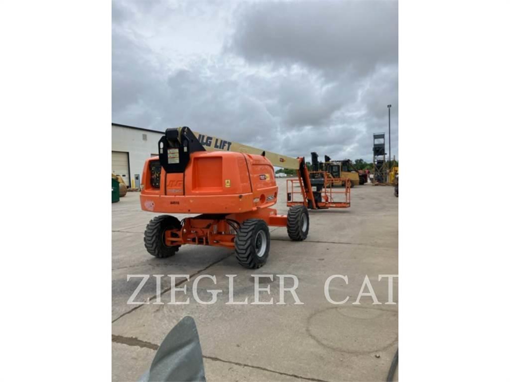 JLG 460SJ Gelenkteleskoparbeitsbühnen