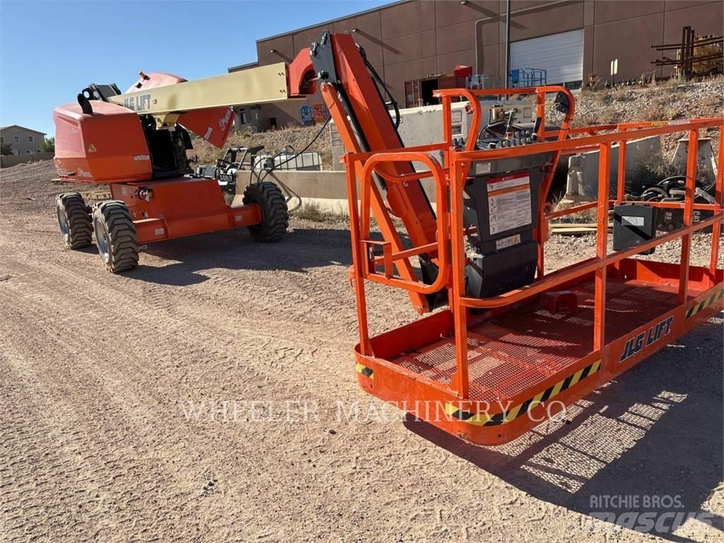 JLG 460SJ SP Gelenkteleskoparbeitsbühnen