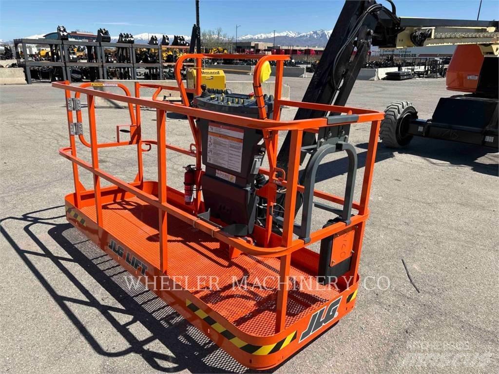 JLG 460SJ SP Gelenkteleskoparbeitsbühnen