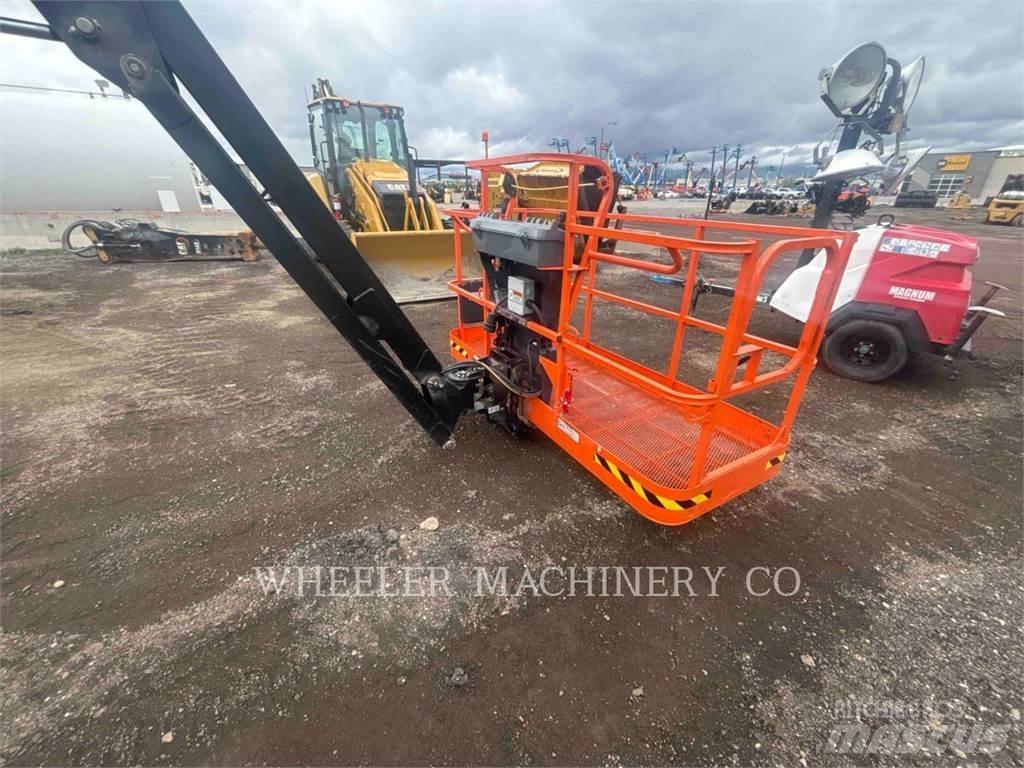 JLG 460SJ SP Gelenkteleskoparbeitsbühnen