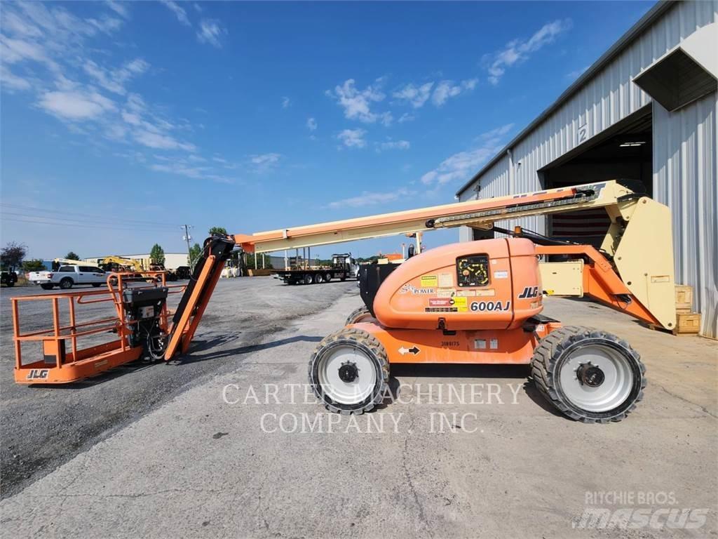 JLG 600AJ Gelenkteleskoparbeitsbühnen