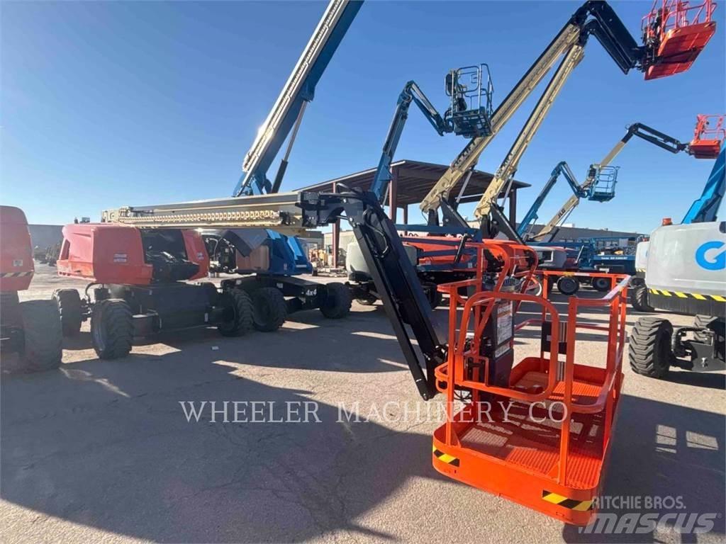 JLG 660SJ Gelenkteleskoparbeitsbühnen