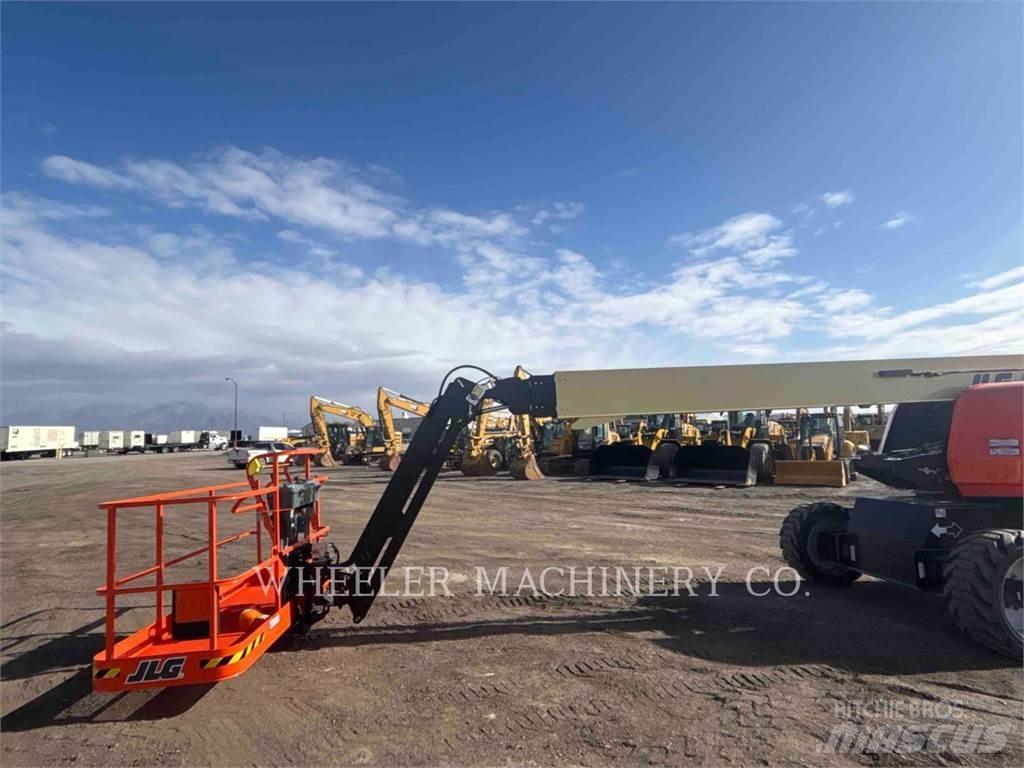 JLG 660SJ Gelenkteleskoparbeitsbühnen