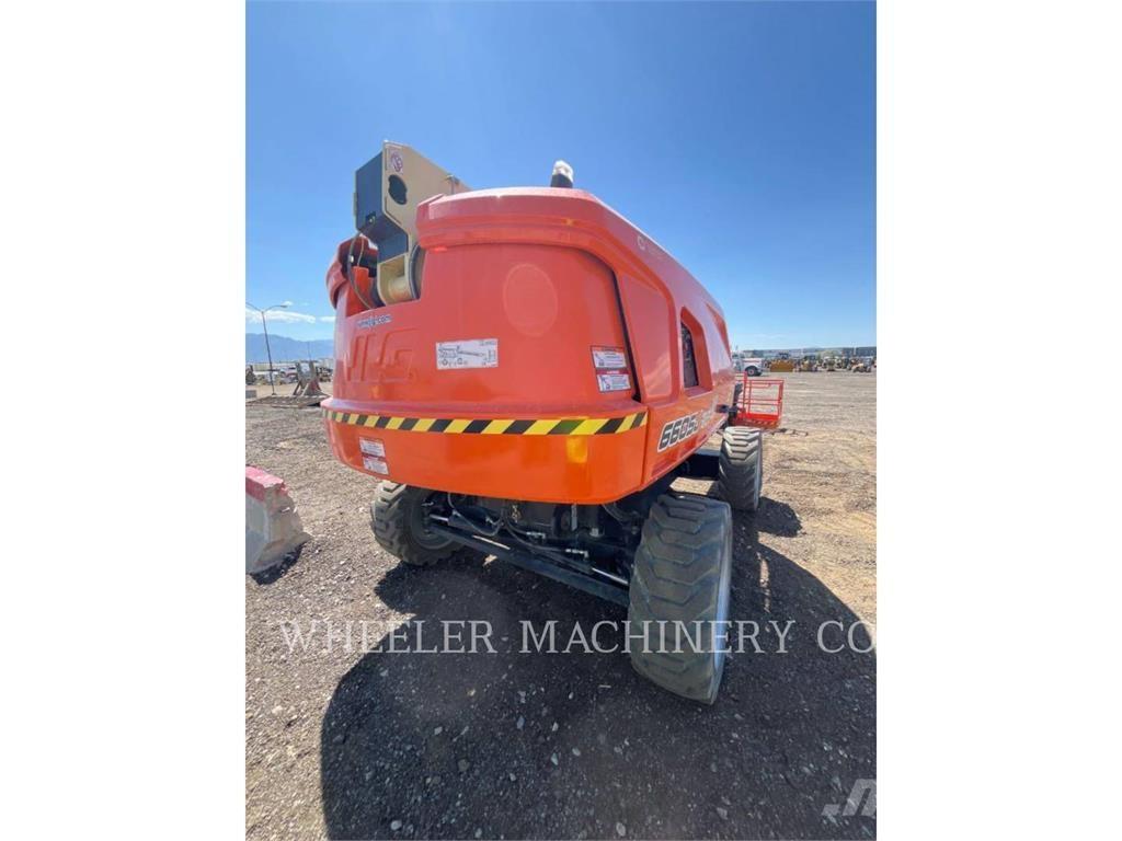 JLG 660SJ SP Gelenkteleskoparbeitsbühnen