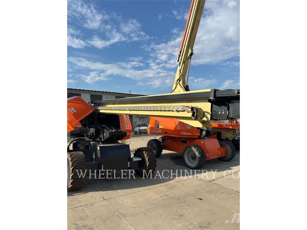 JLG 660SJ SP Gelenkteleskoparbeitsbühnen