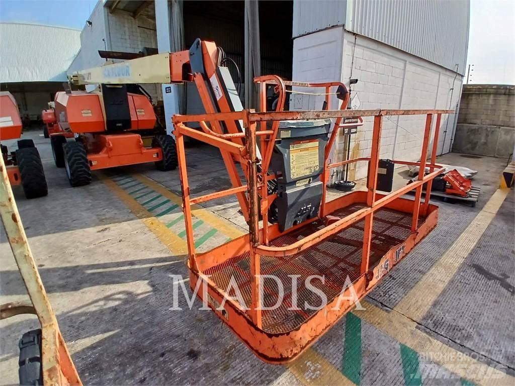 JLG 800 AJ Gelenkteleskoparbeitsbühnen