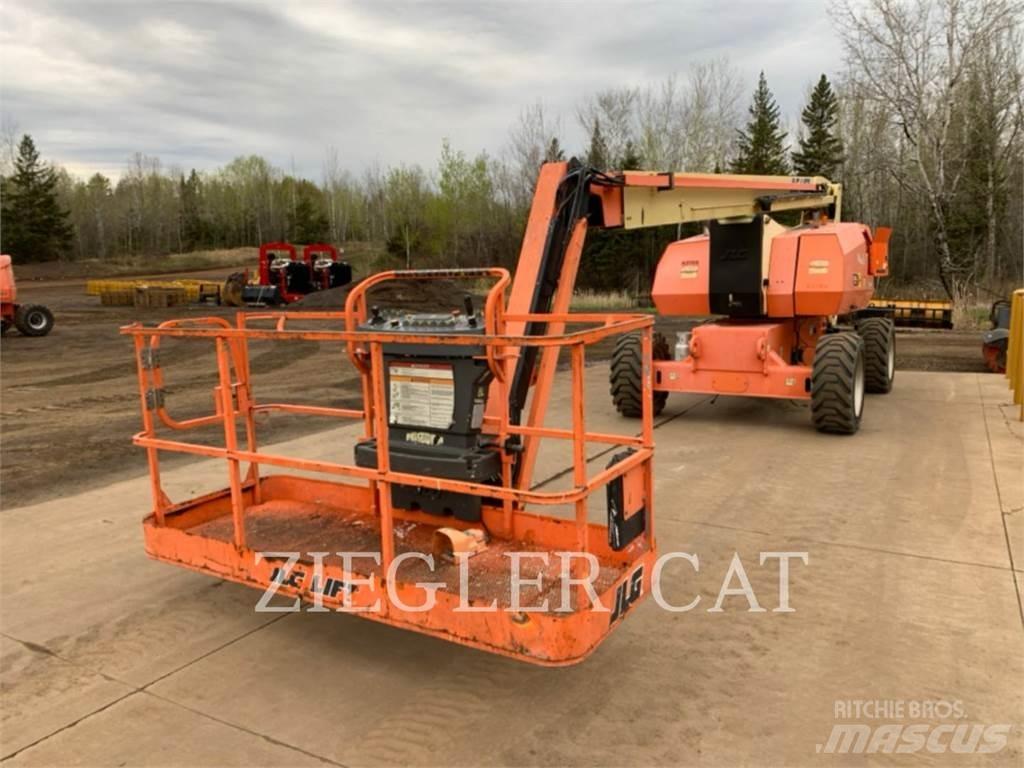 JLG 800AJ Gelenkteleskoparbeitsbühnen