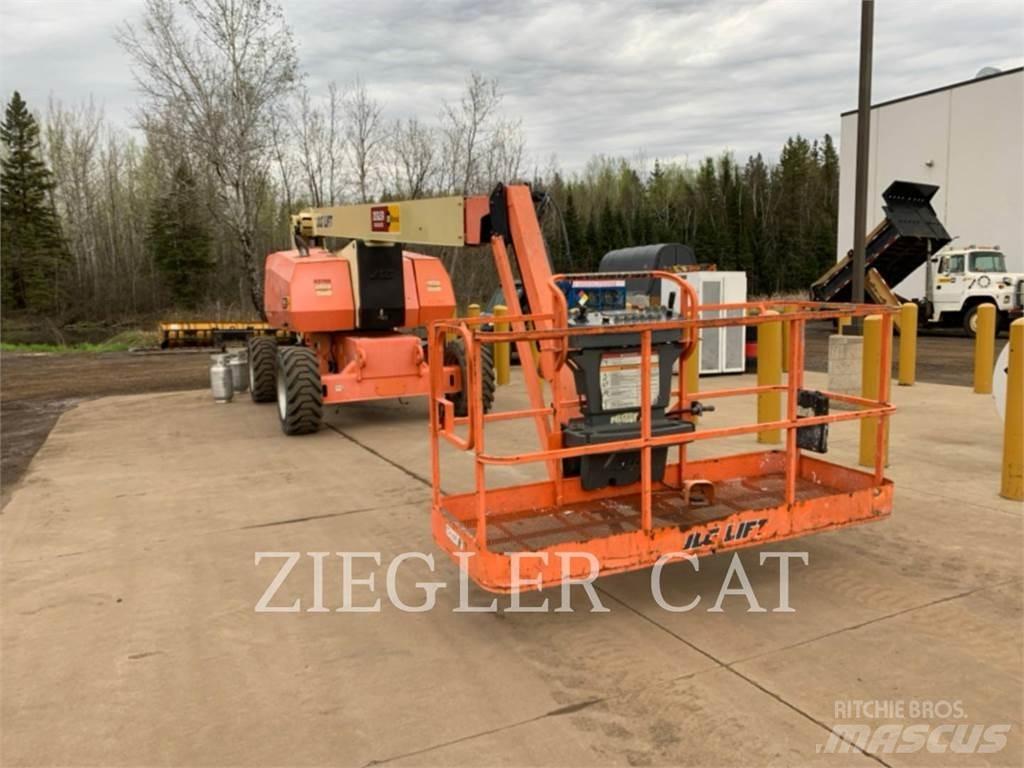JLG 800AJ Gelenkteleskoparbeitsbühnen