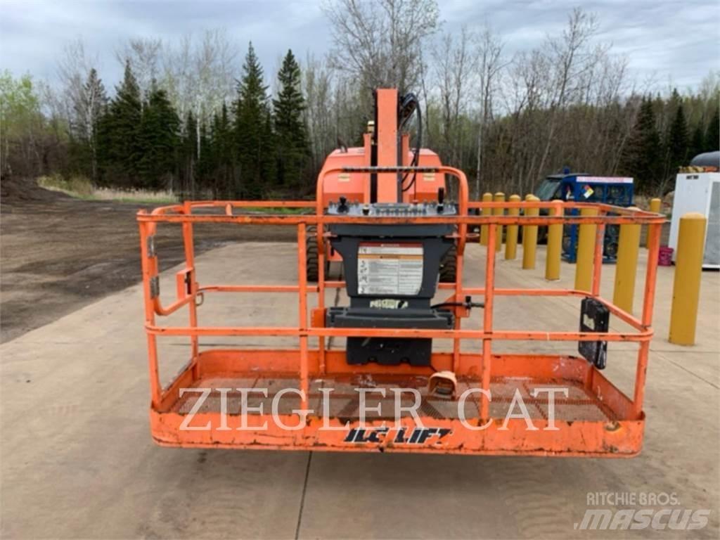 JLG 800AJ Gelenkteleskoparbeitsbühnen