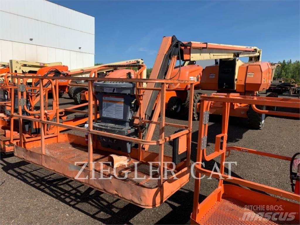 JLG 800AJ Gelenkteleskoparbeitsbühnen