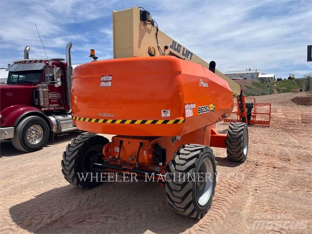 JLG 860SJ SP Gelenkteleskoparbeitsbühnen