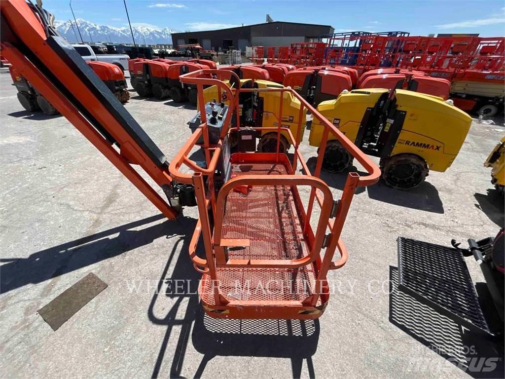 JLG 860SJ SP Gelenkteleskoparbeitsbühnen