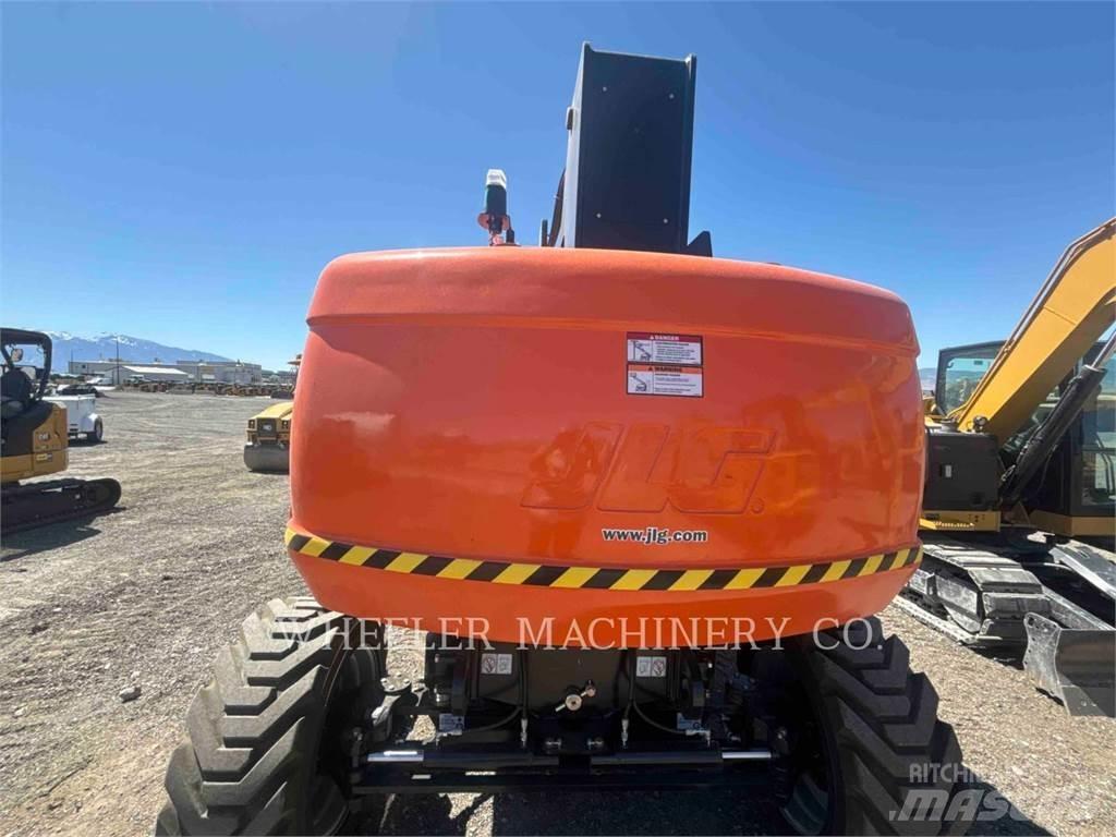 JLG 860SJ SP Gelenkteleskoparbeitsbühnen
