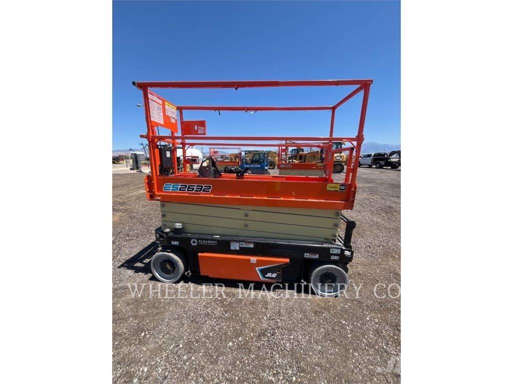 JLG ES2632 Scheren-Arbeitsbühnen