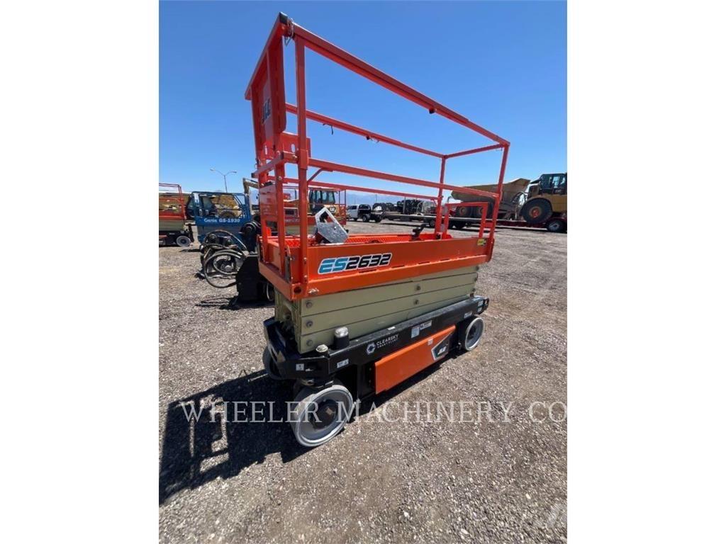 JLG ES2632 Scheren-Arbeitsbühnen