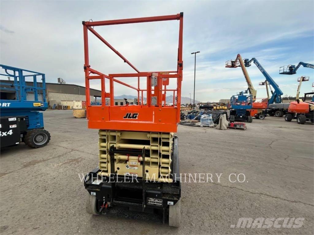 JLG ES3246 Scheren-Arbeitsbühnen
