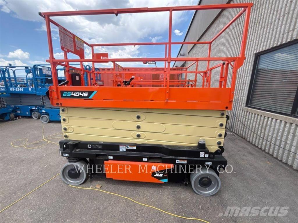 JLG ES4046 Scheren-Arbeitsbühnen