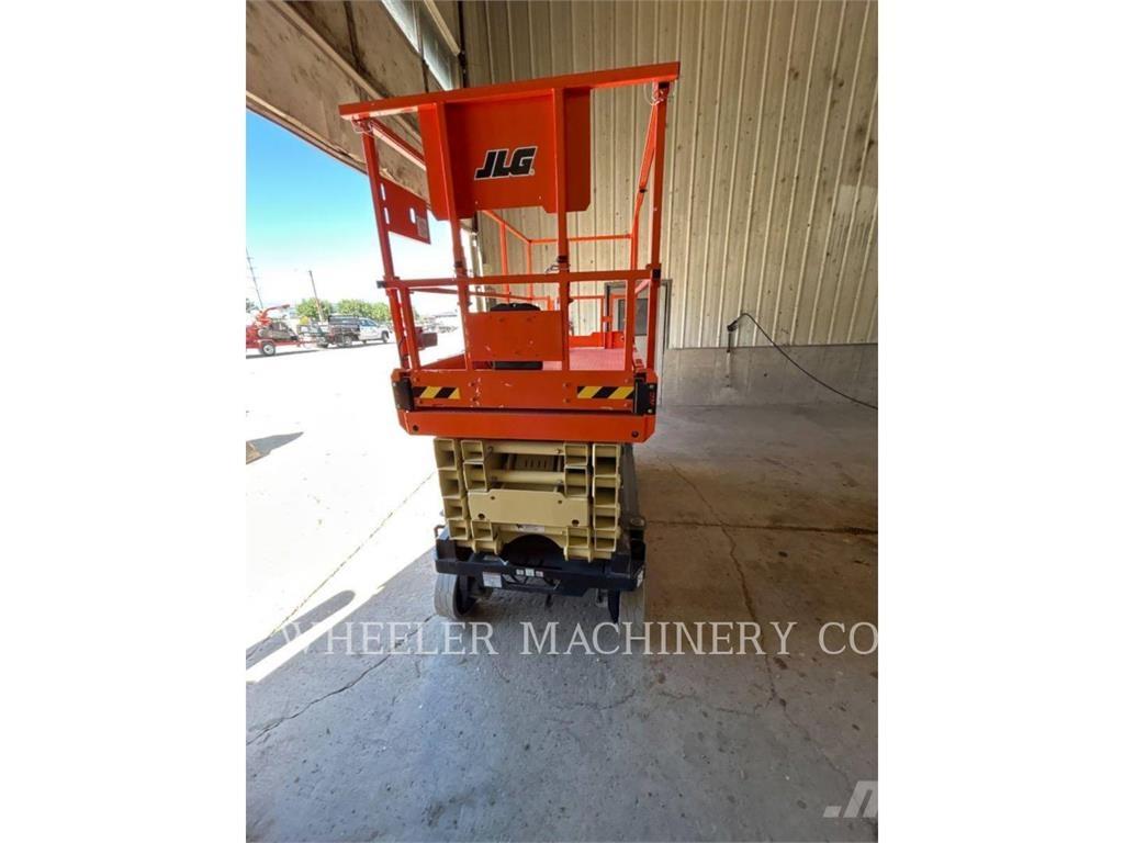 JLG ES4046 Scheren-Arbeitsbühnen