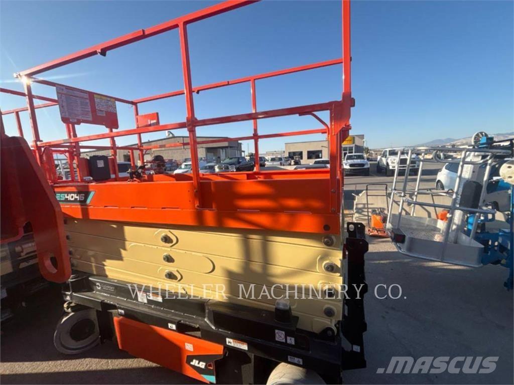 JLG ES4046 Scheren-Arbeitsbühnen