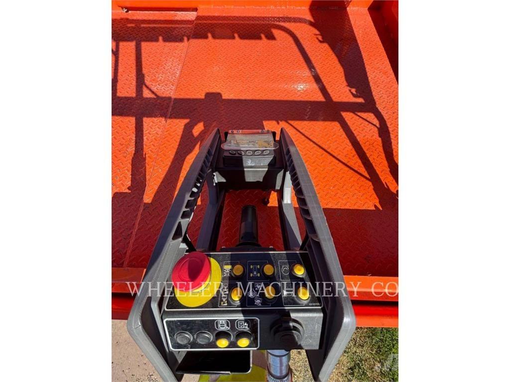 JLG RT3369 Scheren-Arbeitsbühnen