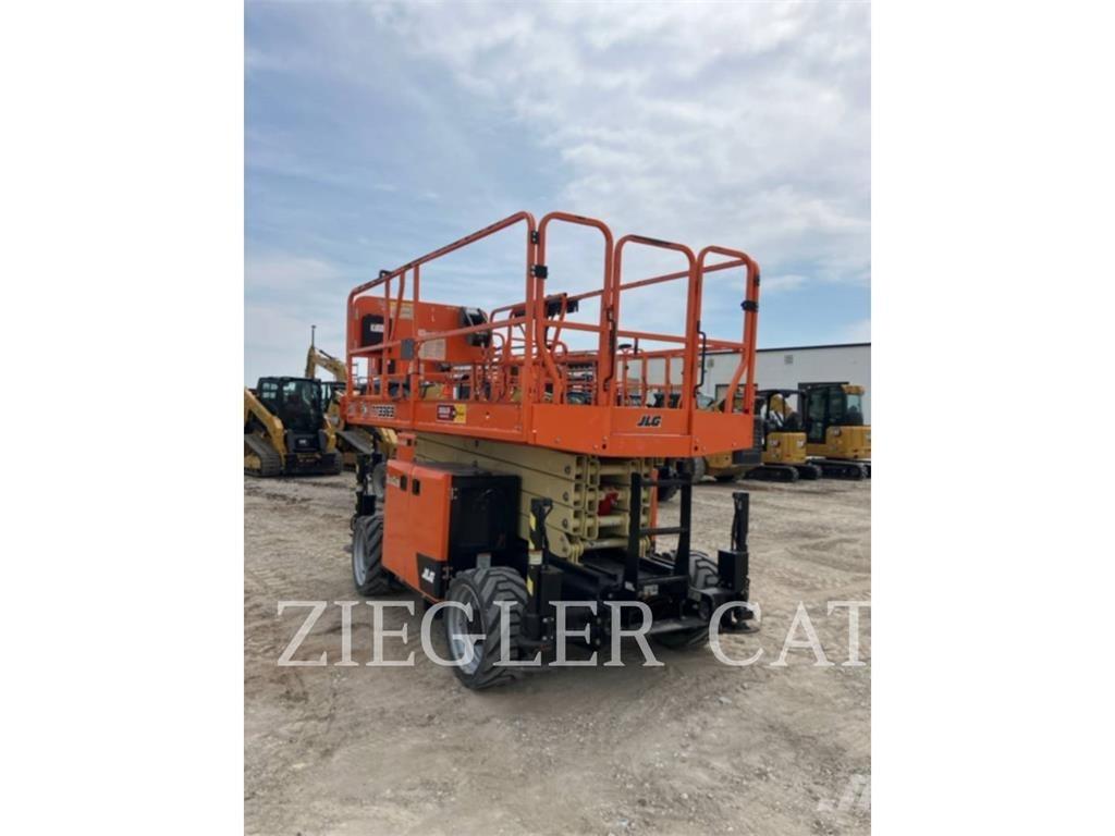 JLG RT3369 Scheren-Arbeitsbühnen