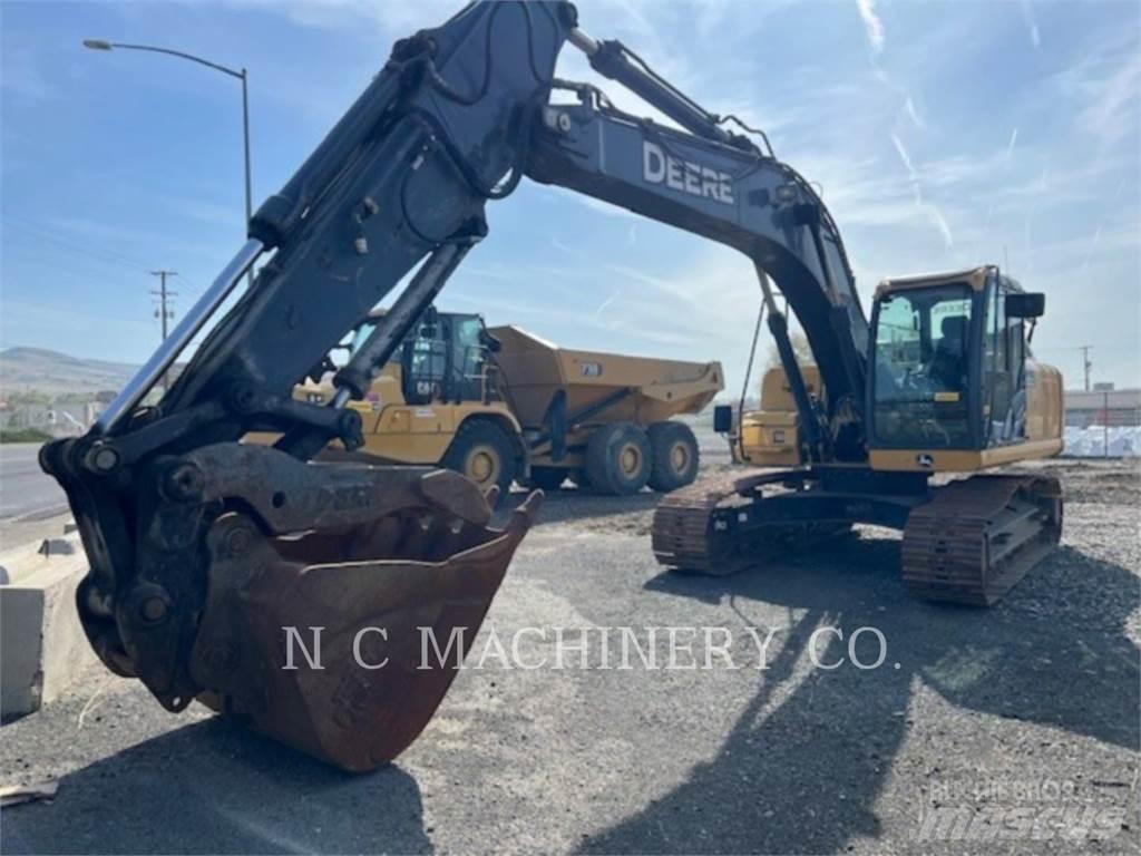 John Deere 210G Raupenbagger