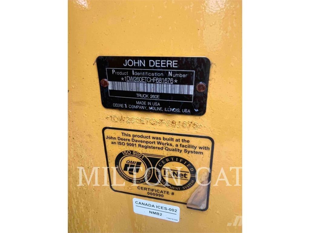 John Deere 260E Dumper - Knickgelenk