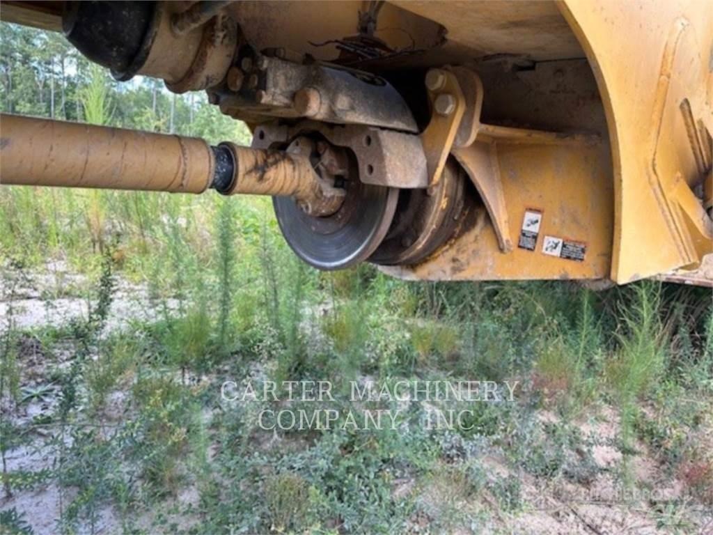 John Deere 300D Dumper - Knickgelenk