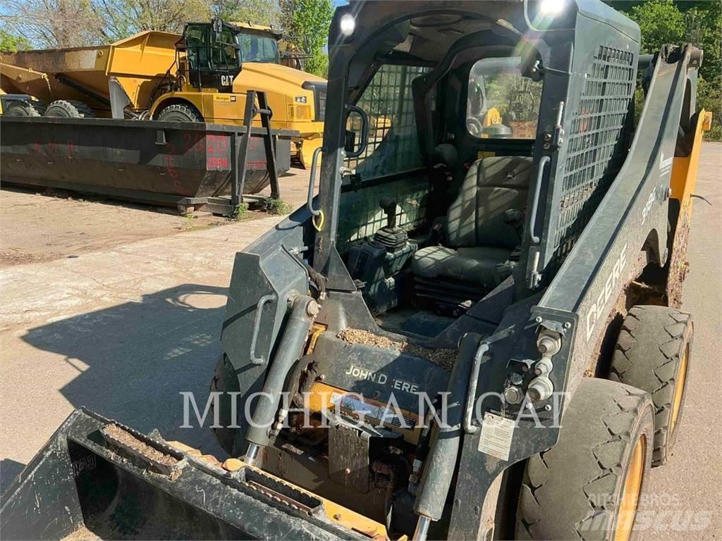 John Deere 318G Kompaktlader