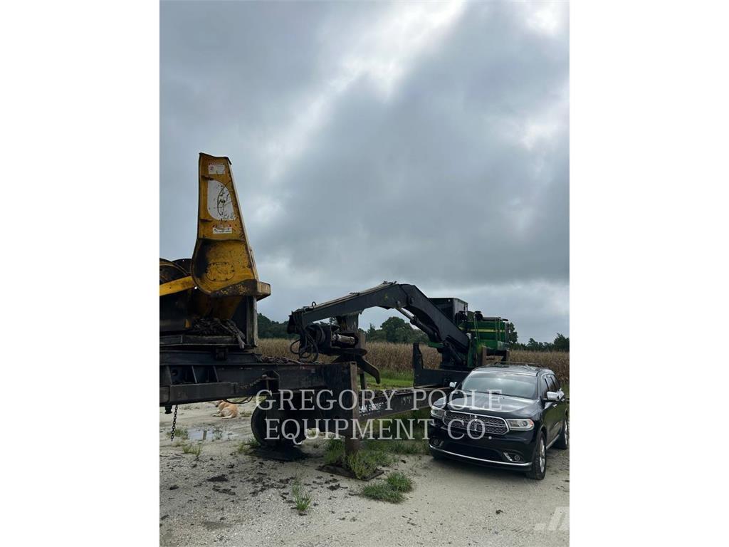 John Deere 437D Gelenkausleger Lader