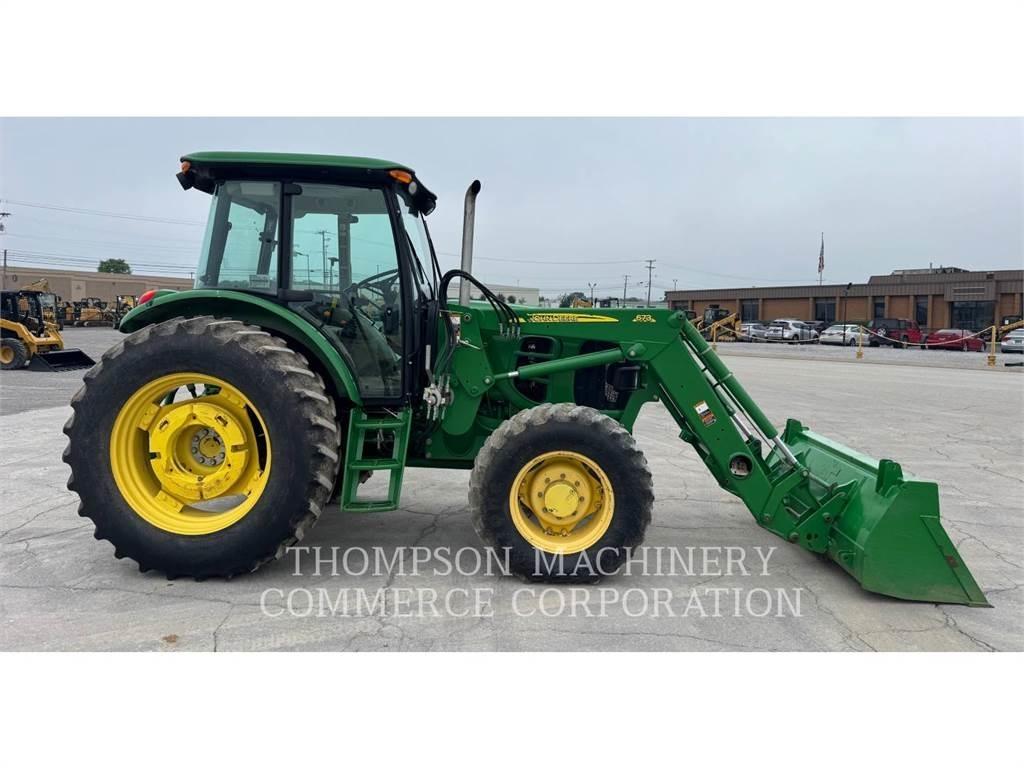 John Deere 6115D Traktoren