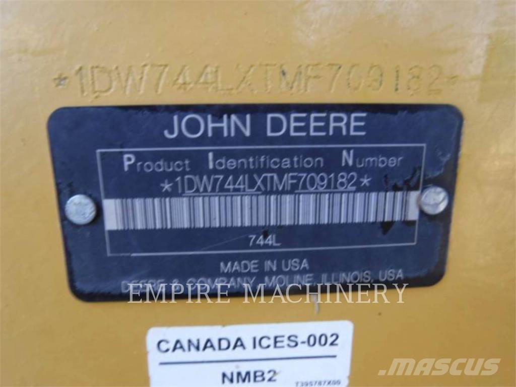 John Deere 744L Radlader