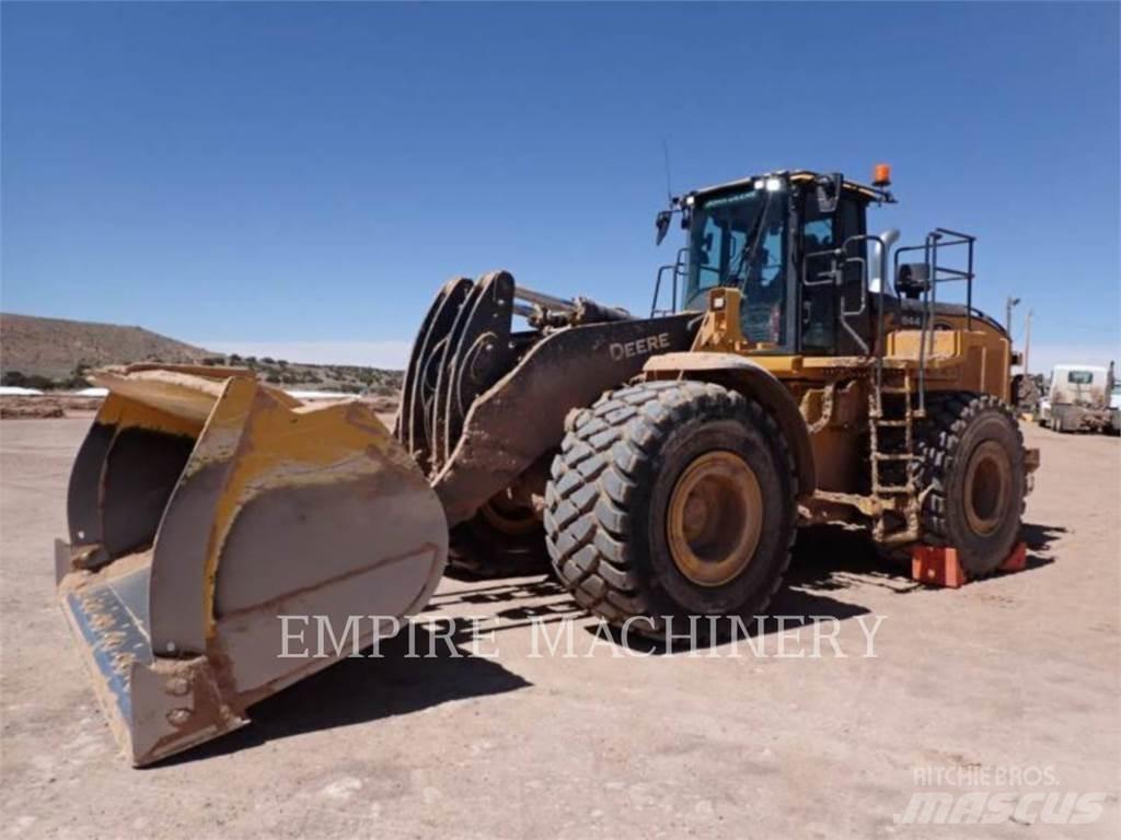 John Deere 844P Radlader