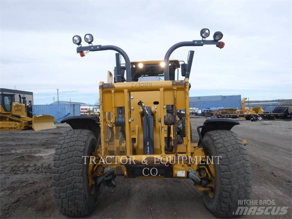 John Deere 872GP Grader