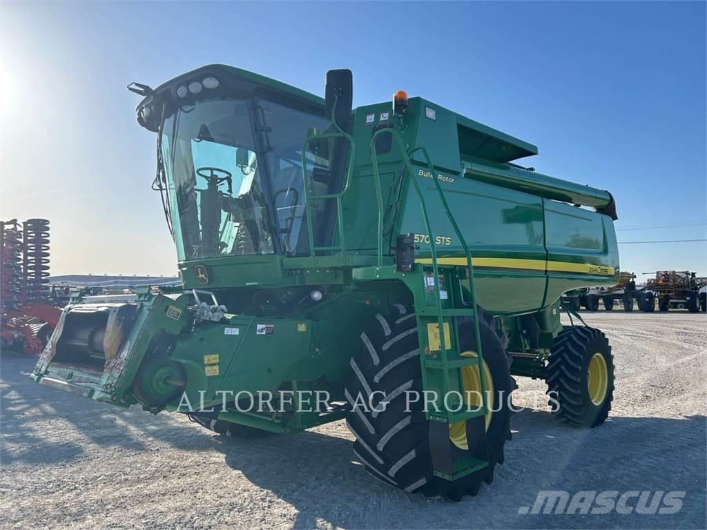 John Deere 9570 STS Mähdrescher