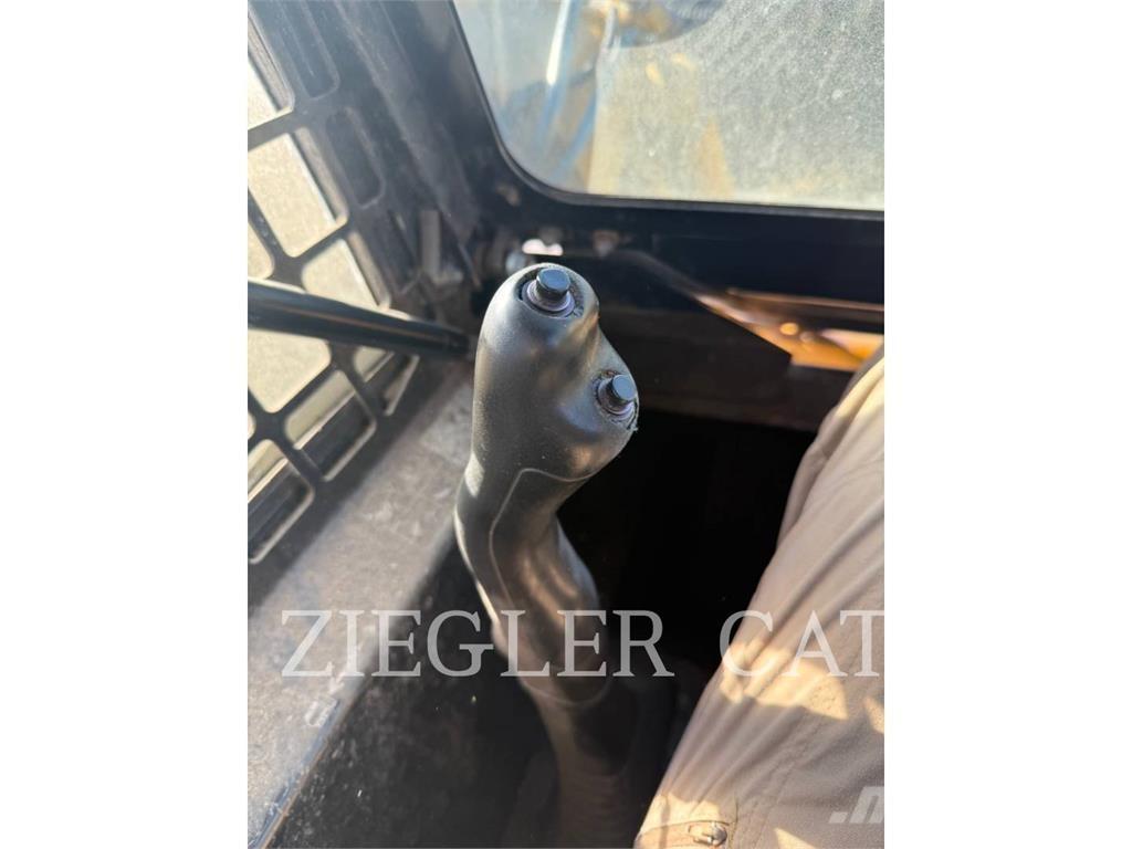 John Deere & CO. 270 Kompaktlader